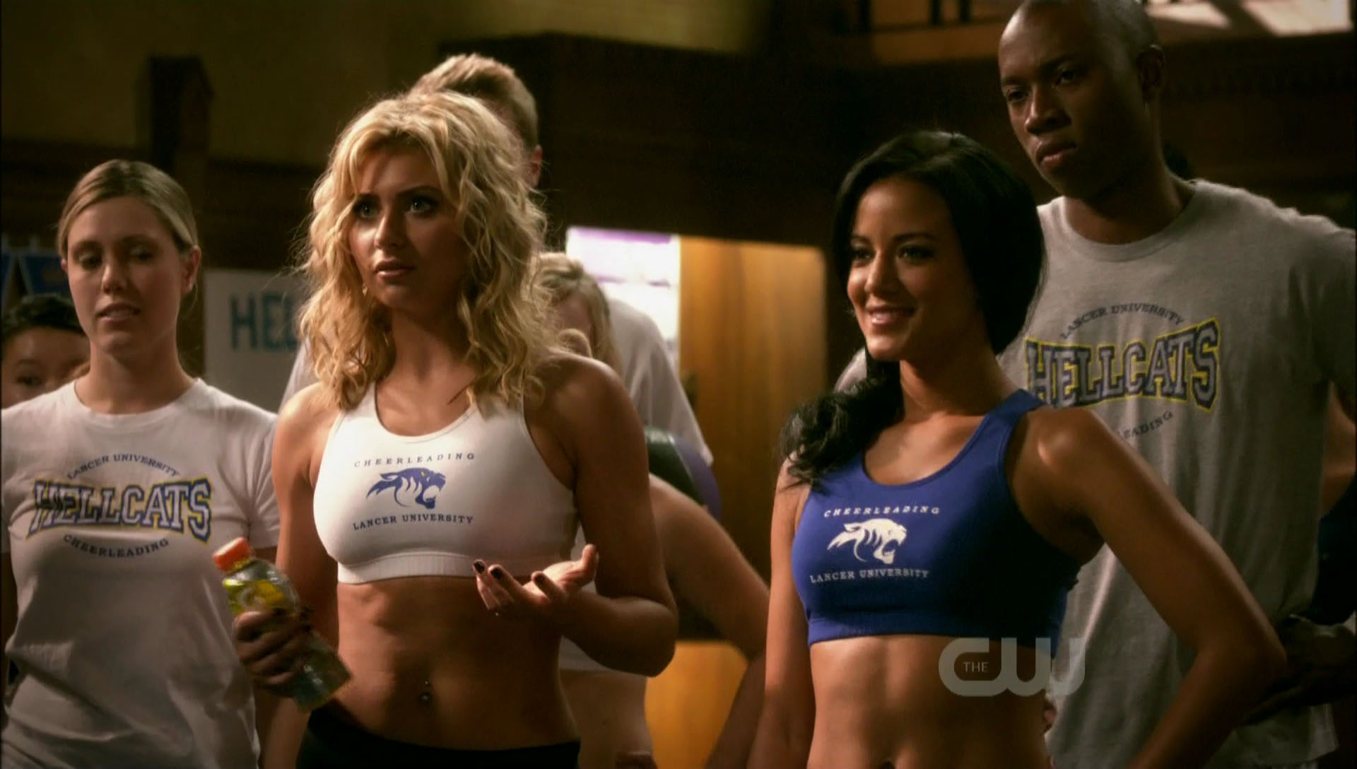 Heather Hemmens in Hellcats - Picture 2 of 19. 