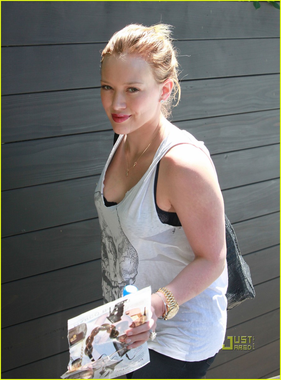 General photo of Hilary Duff