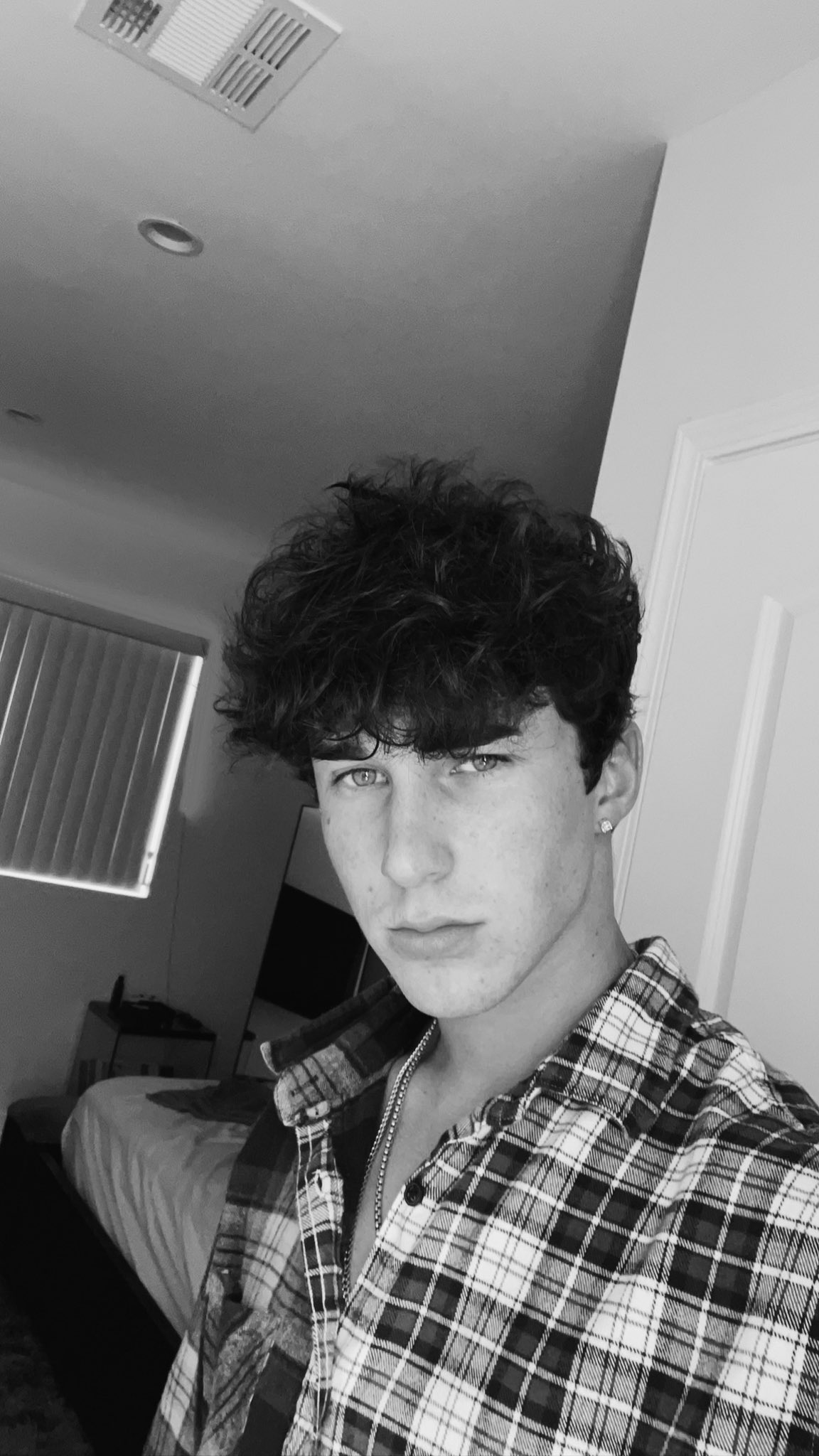 General photo of Hunter Rowland