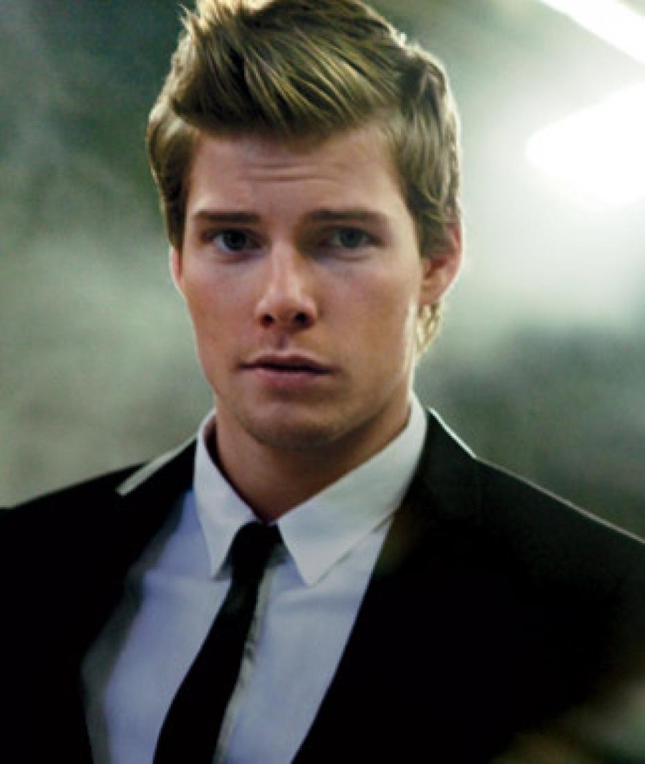 General photo of Hunter Parrish