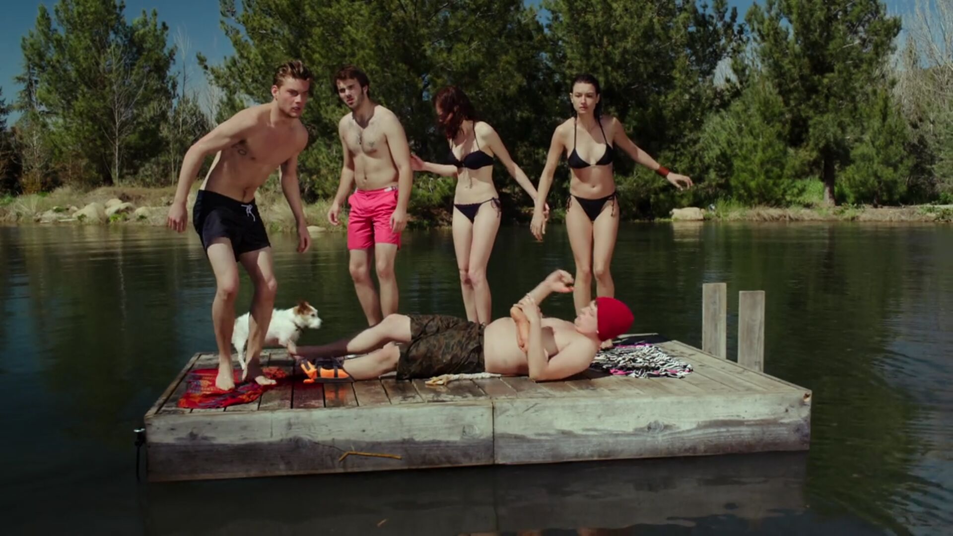 Hutch Dano in Zombeavers