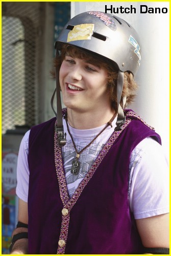 Hutch Dano in Zeke and Luther
