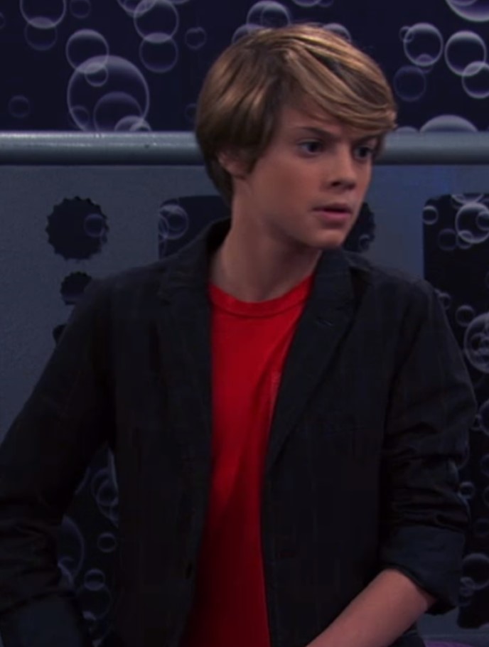 Jace Norman in Henry Danger