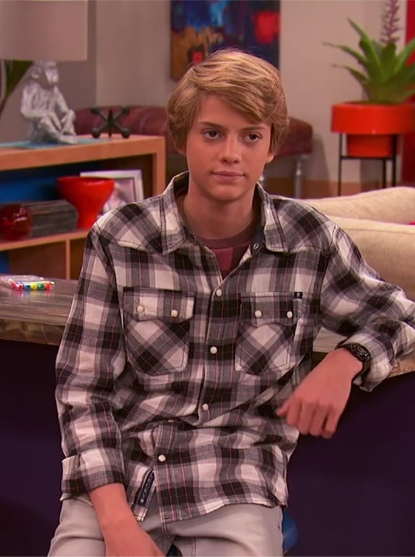 Jace Norman in Henry Danger