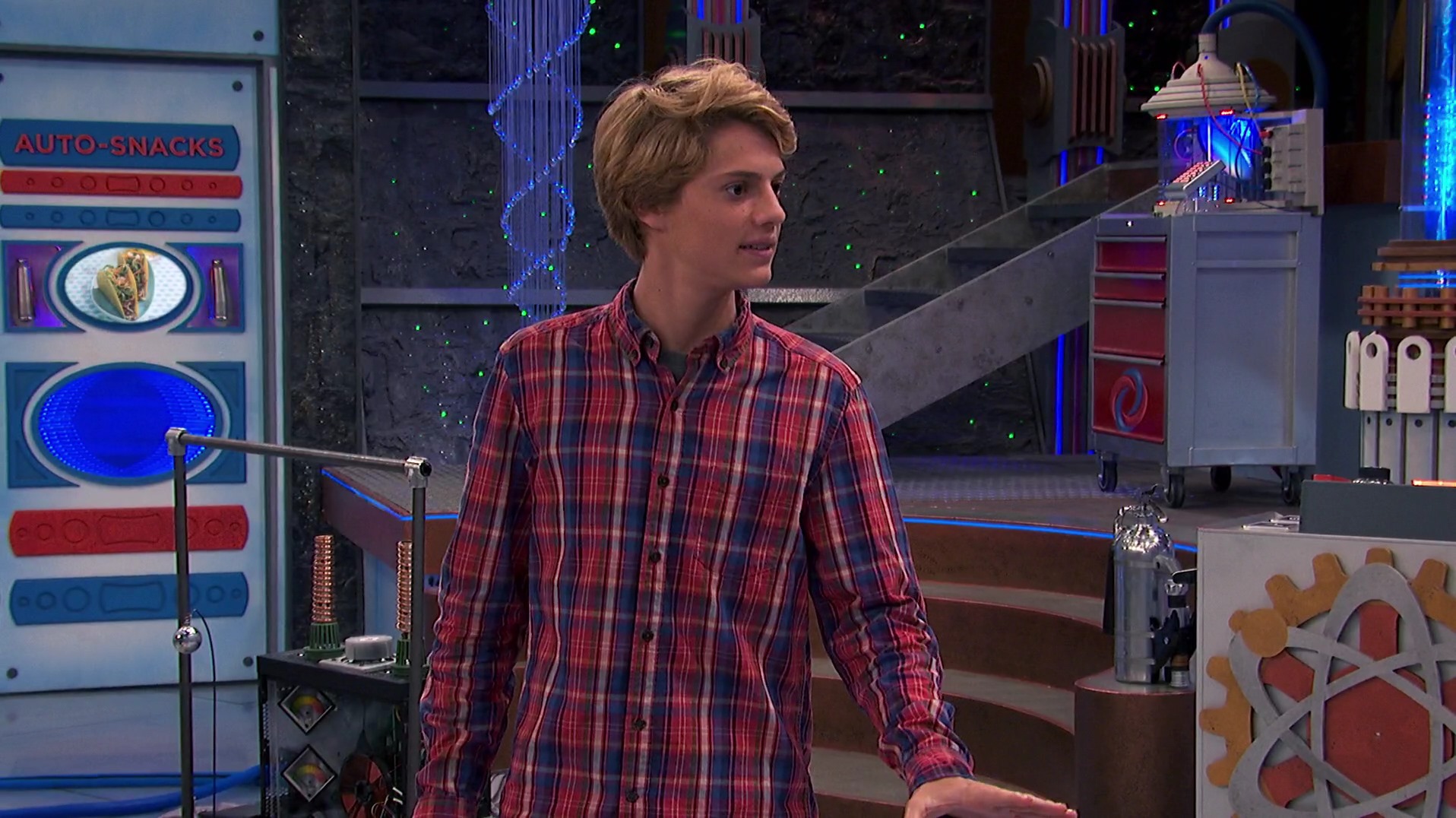 Jace Norman in Henry Danger