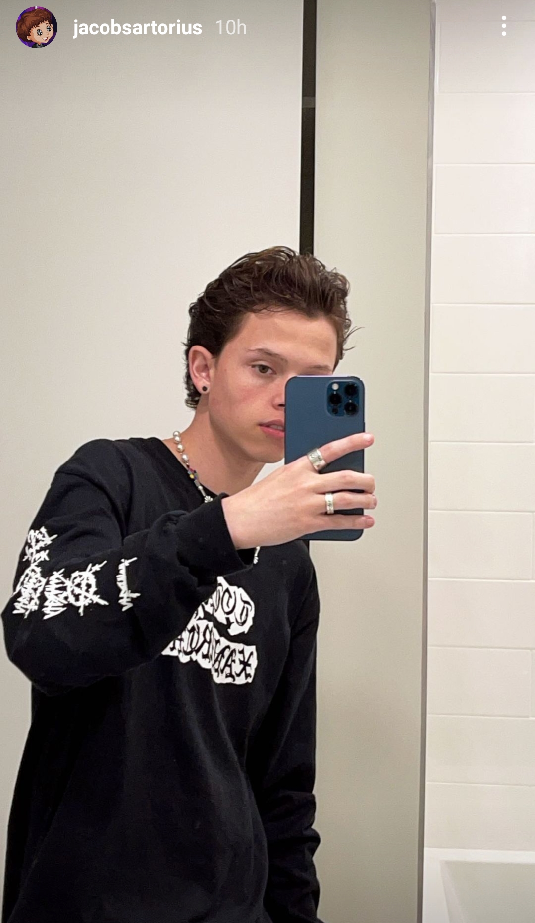 General photo of Jacob Sartorius