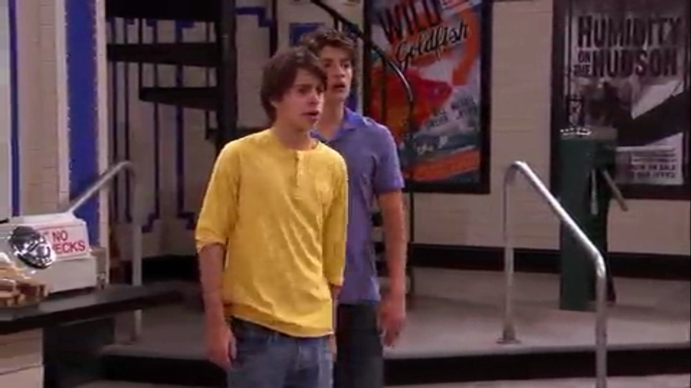Jake T. Austin in Wizards of Waverly Place (Season 4)
