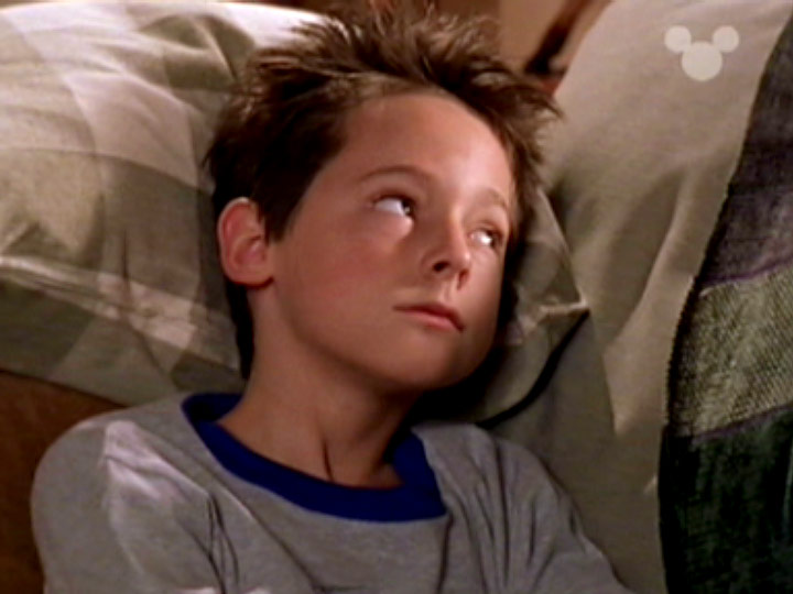 Jake Thomas in Lizzie McGuire, episode: Picture Day