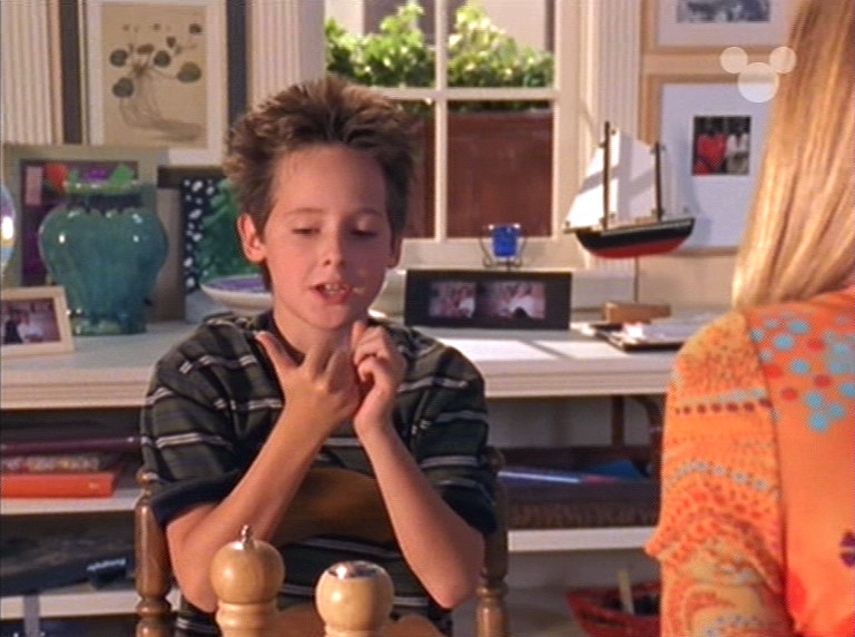 Jake Thomas in Lizzie McGuire, episode: Pool Party