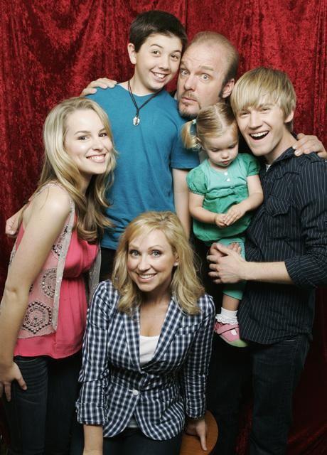 Jason Dolley in Good Luck Charlie