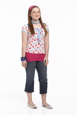 Jennifer Stone in Wizards of Waverly Place (Season 1)