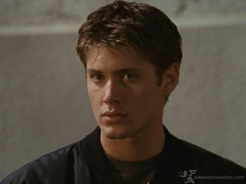 Jensen Ackles in Dark Angel