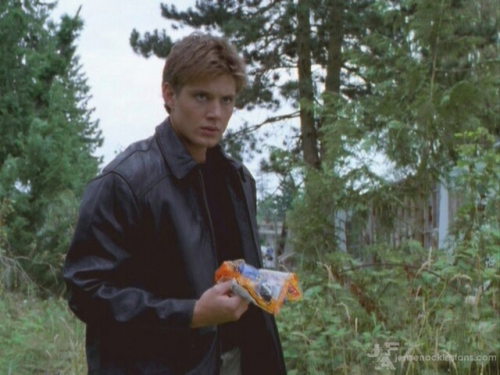 Jensen Ackles in Dark Angel