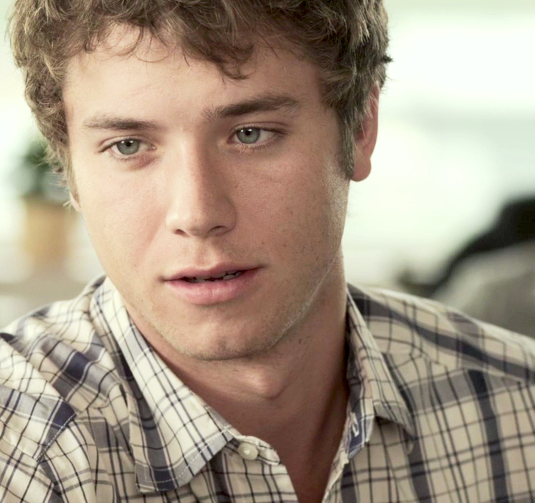 Jeremy Sumpter in Hiding