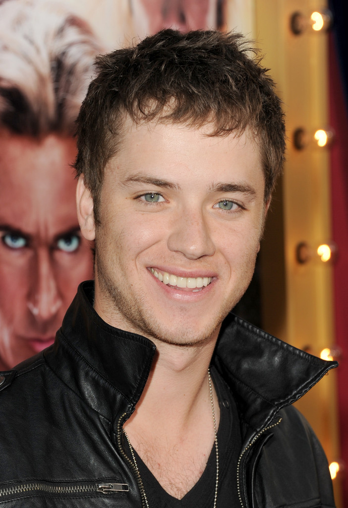 General photo of Jeremy Sumpter