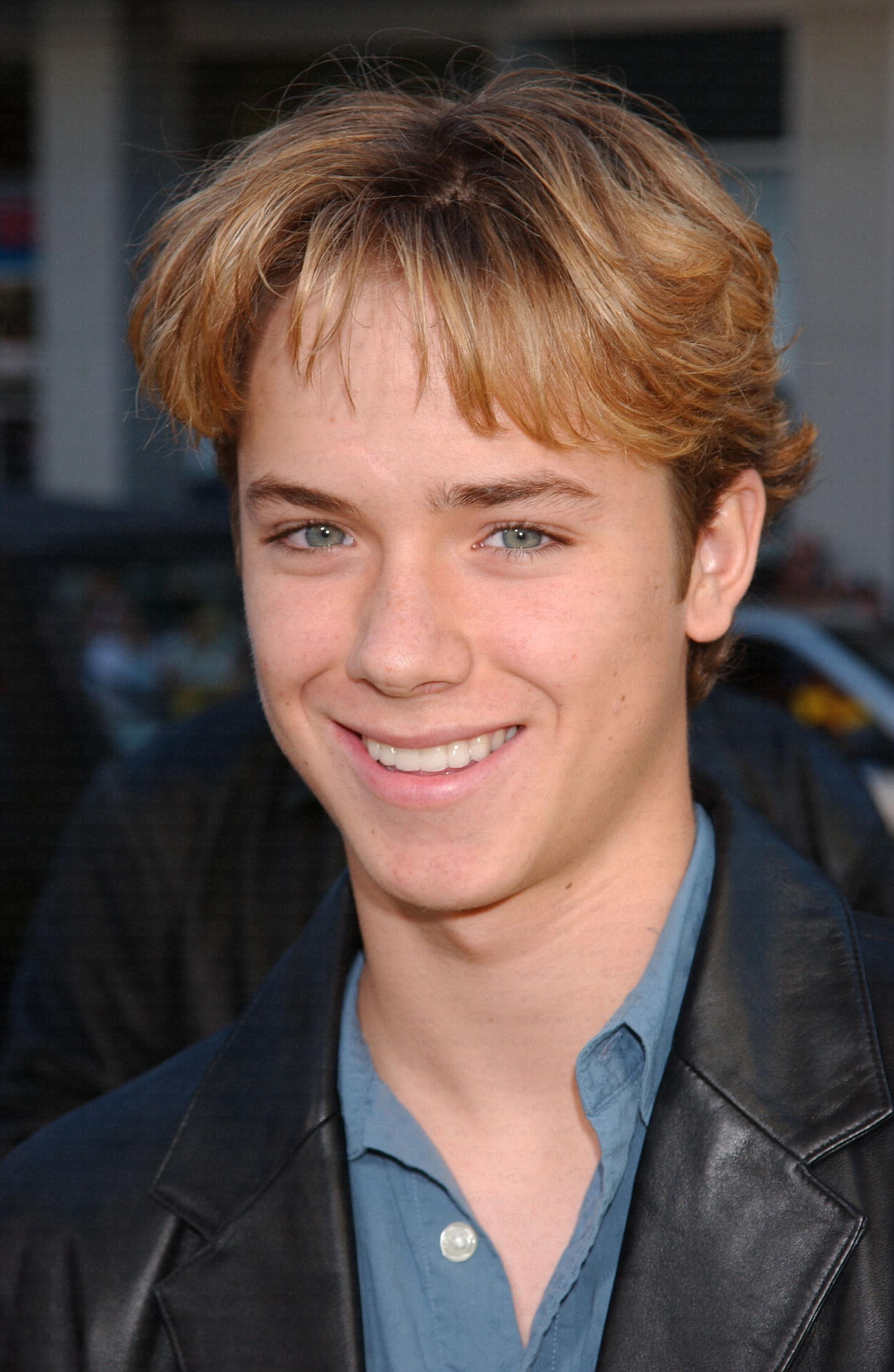 General photo of Jeremy Sumpter