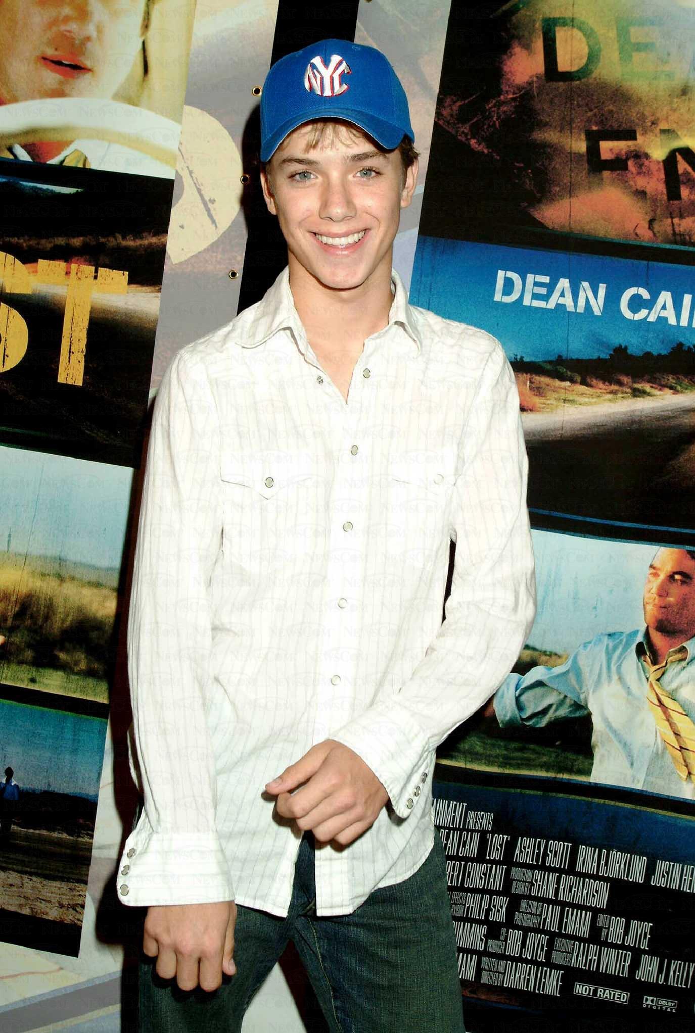 General photo of Jeremy Sumpter