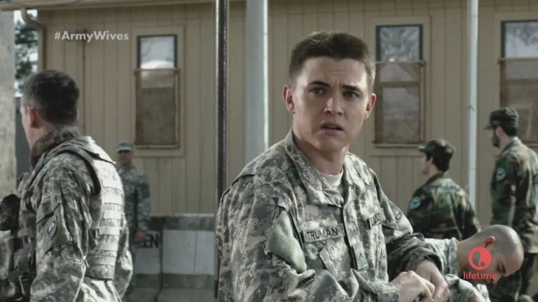 Jesse McCartney in Army Wives
