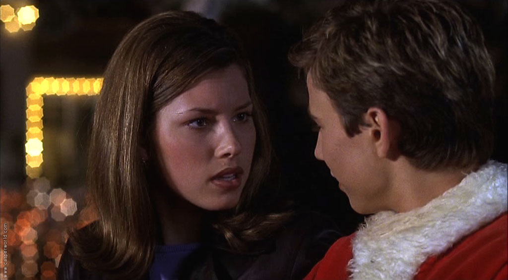 Jessica Biel in I'll Be Home for Christmas