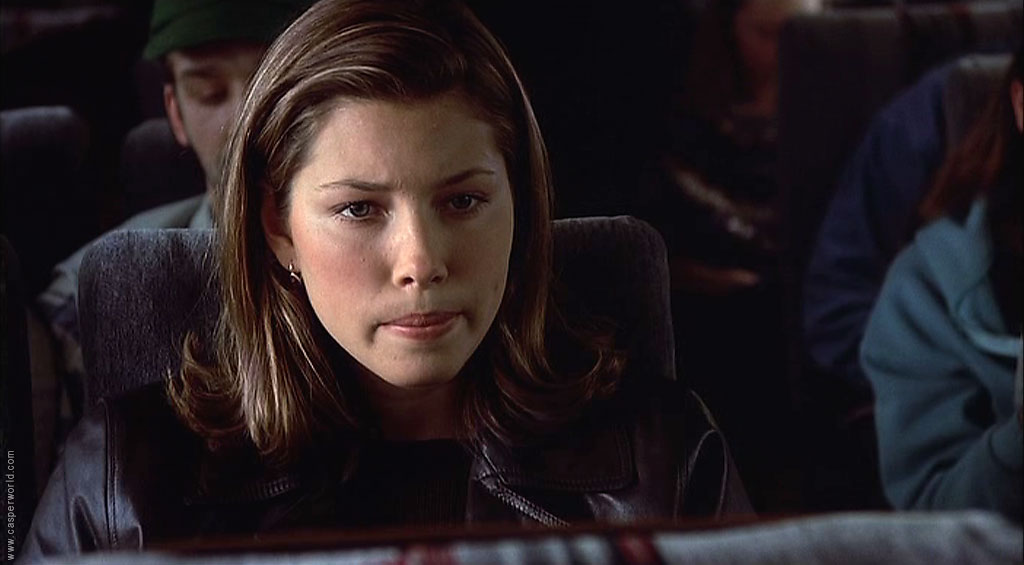 Jessica Biel in I'll Be Home for Christmas