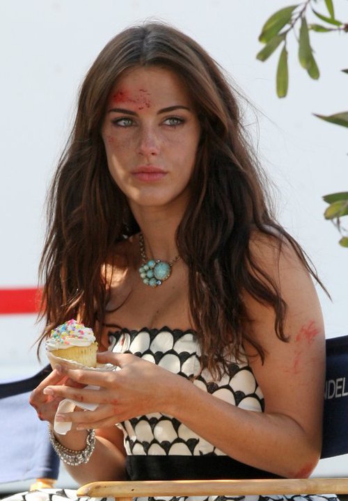 Jessica Lowndes in 90210