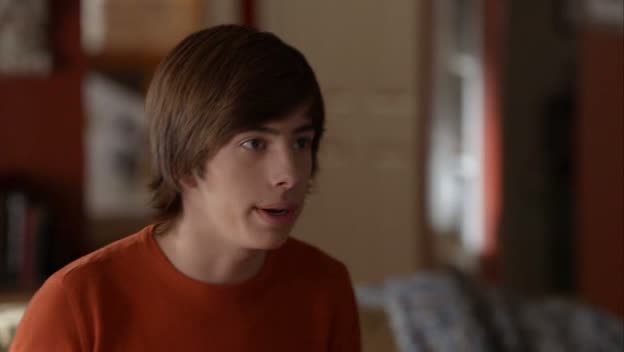 Jimmy Bennett in No Ordinary Family