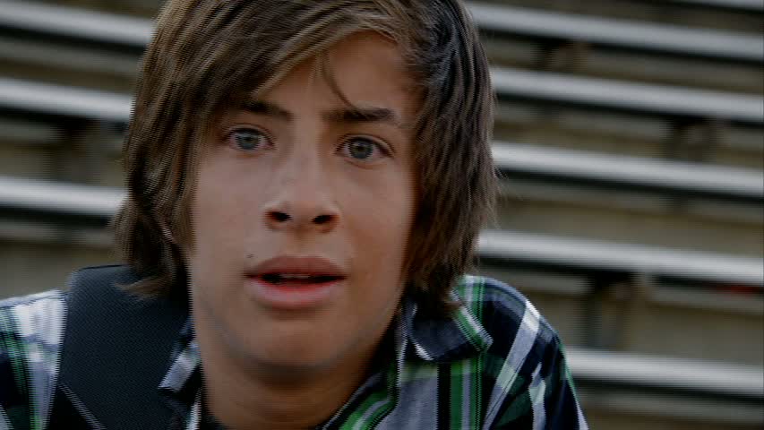 Jimmy Bennett in No Ordinary Family