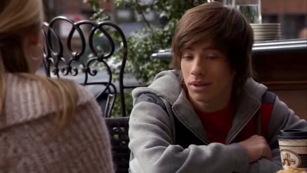 Jimmy Bennett in No Ordinary Family