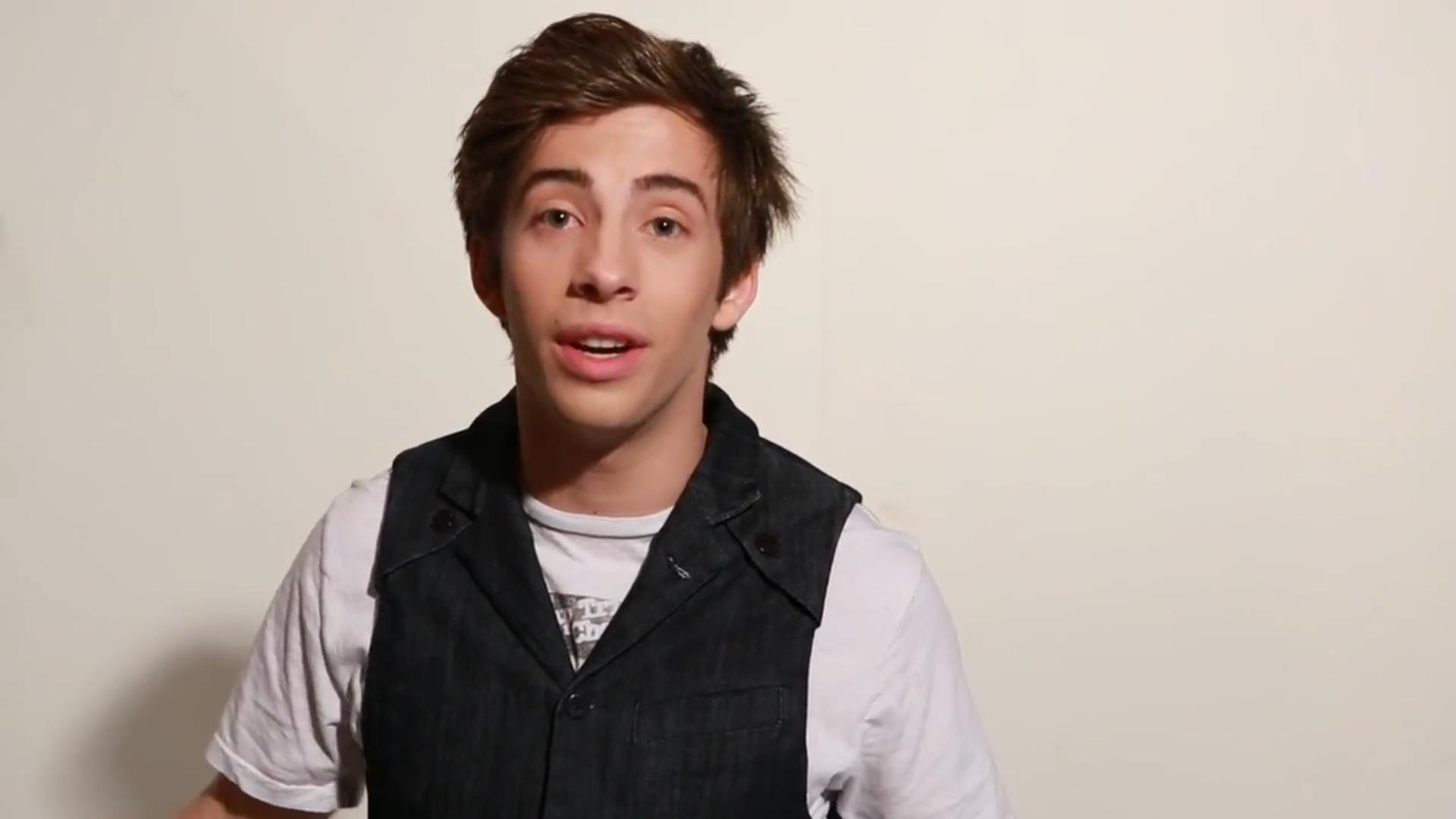 General photo of Jimmy Bennett