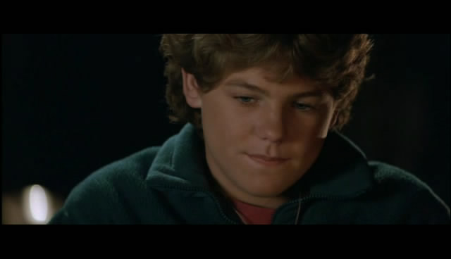 Jason James Richter in Free Willy 2: The Adventure Home