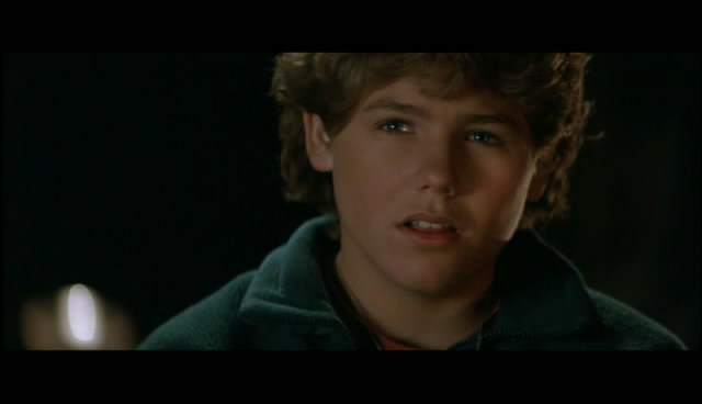 Jason James Richter in Free Willy 2: The Adventure Home