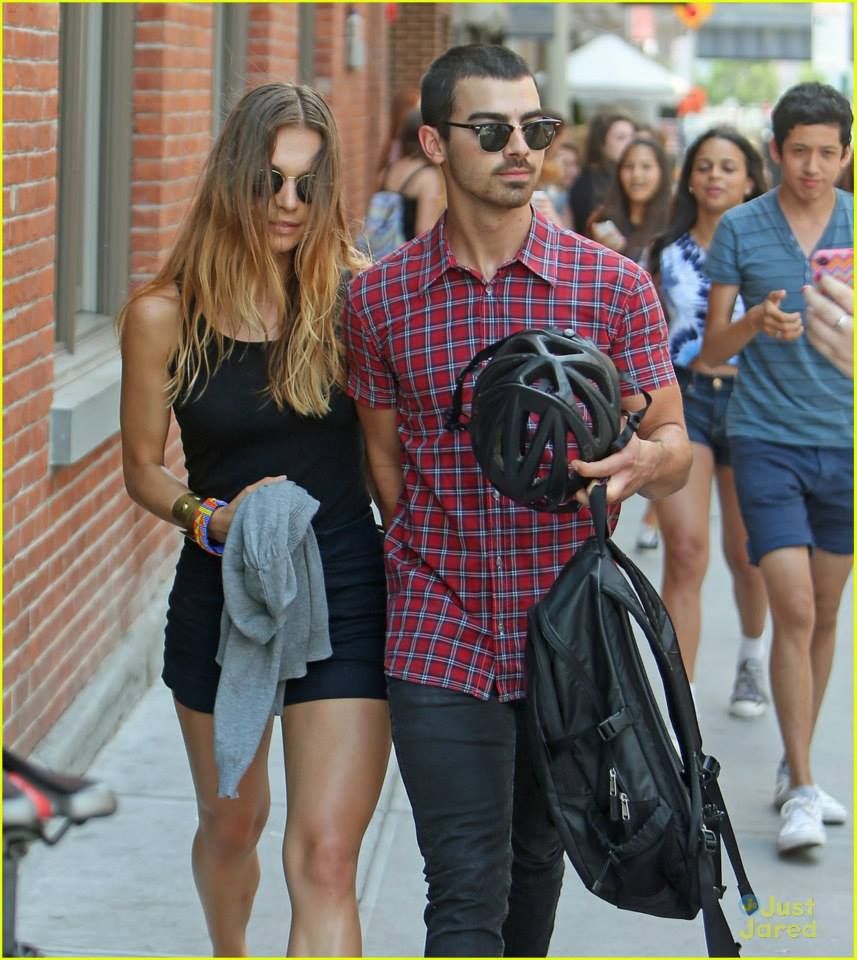 General photo of Joe Jonas