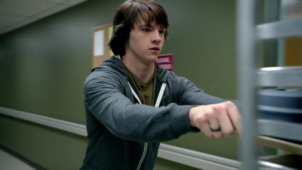 Joel Courtney in The Messengers