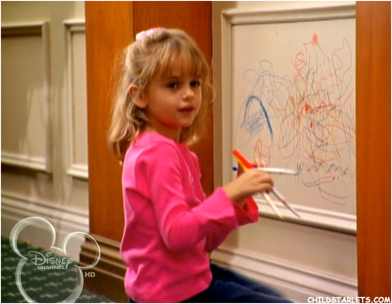 Joey King in The Suite Life of Zack and Cody (Season 2)