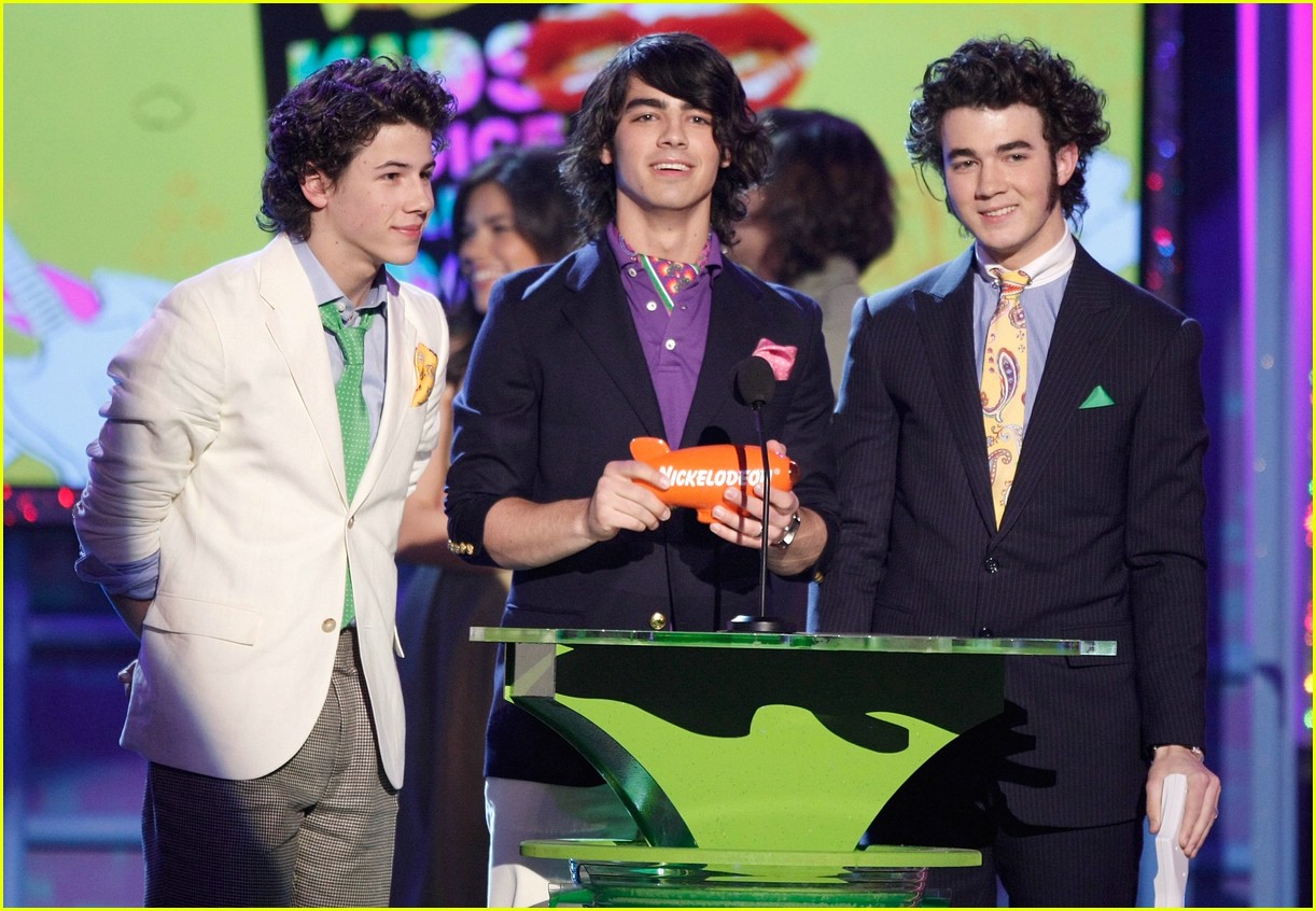 General photo of Jonas Brothers