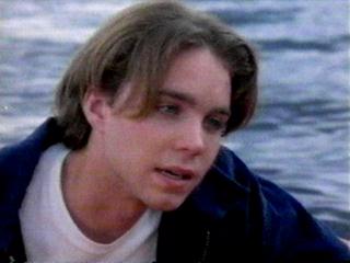 Jonathan Brandis in SeaQuest DSV