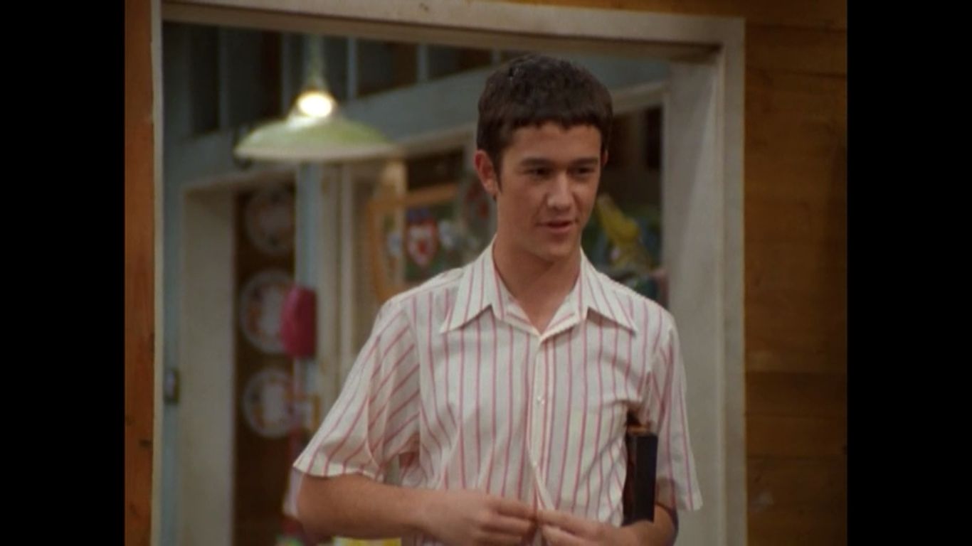 Joseph Gordon-Levitt in 3rd Rock from the Sun, episode: Fear and Loathing in Rutherford