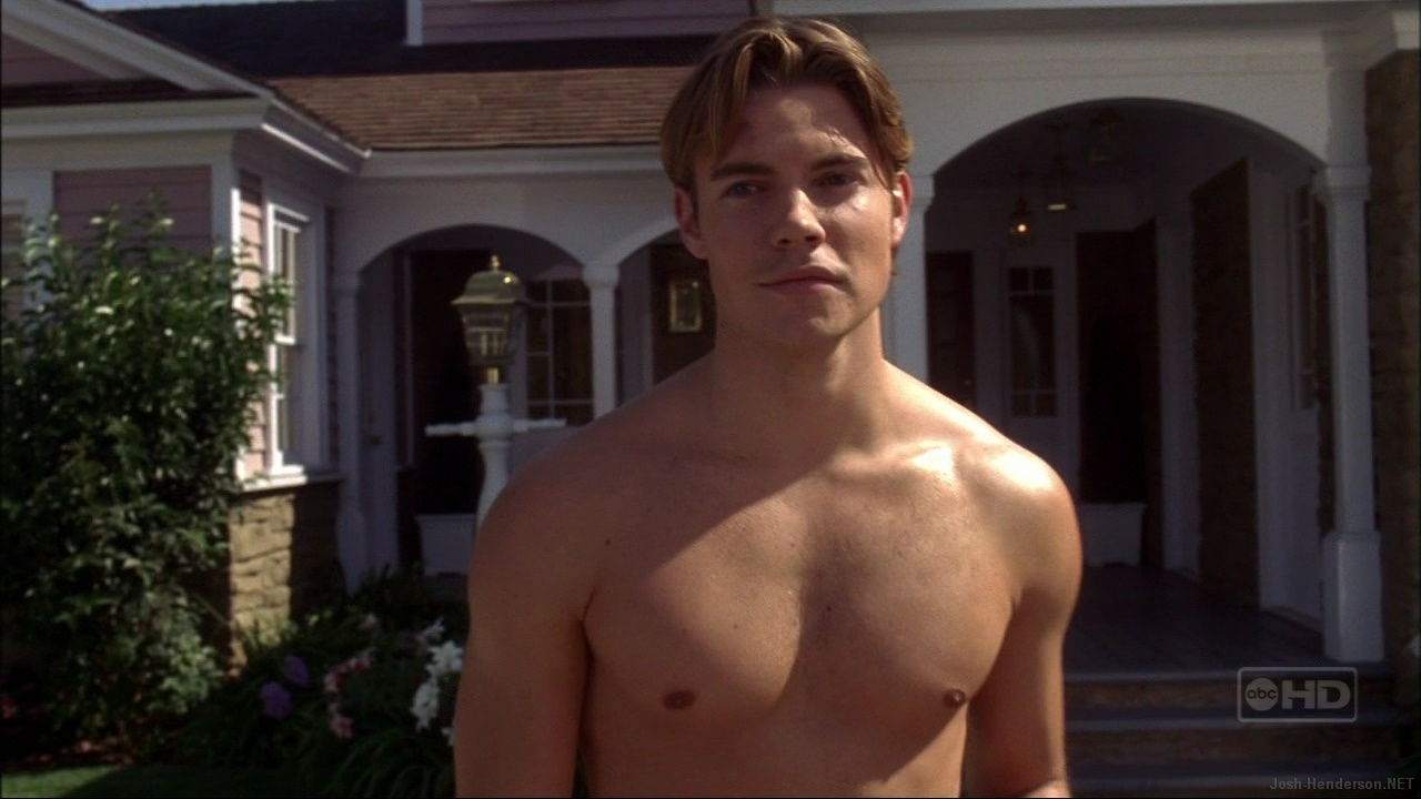 Josh Henderson in Desperate Housewives