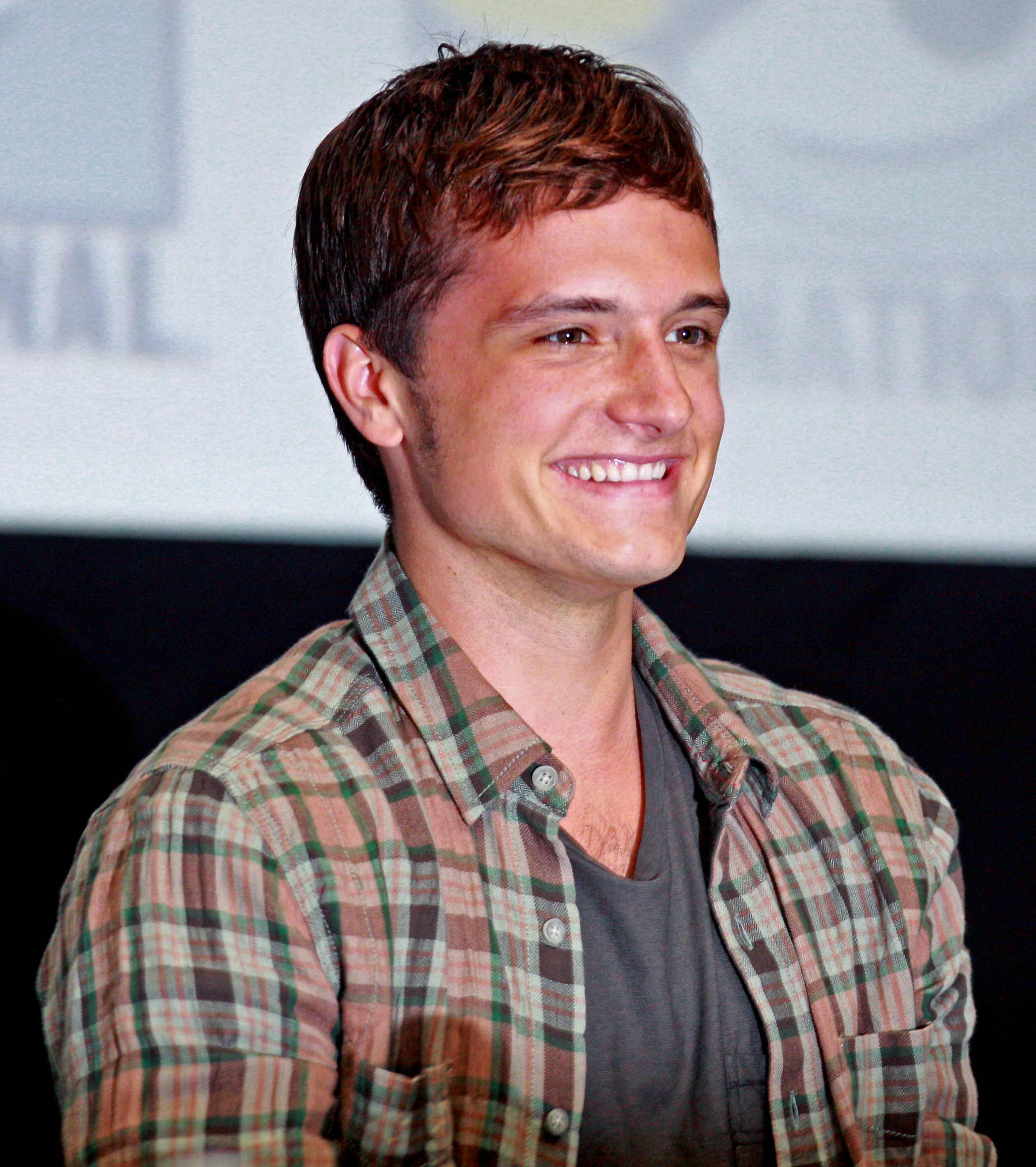 General photo of Josh Hutcherson