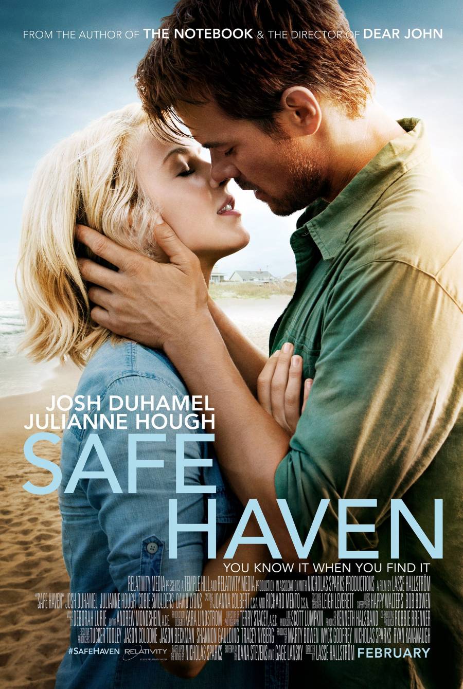 Julianne Hough in Safe Haven