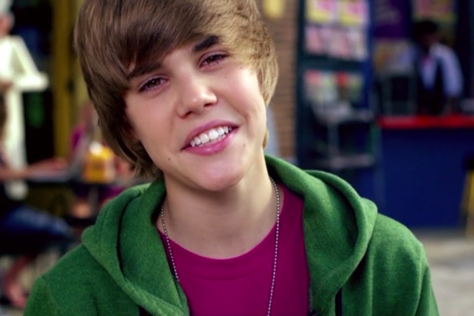 Justin Bieber in Music Video: One Less Lonely Girl