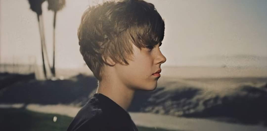 General photo of Justin Bieber