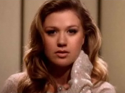 Kelly Clarkson in Music Video: Already Gone