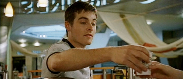 Kevin Zegers in Dawn of the Dead