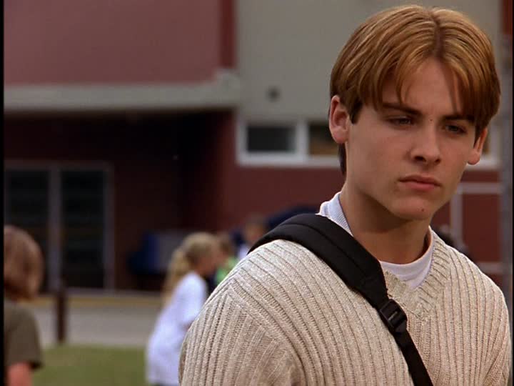 Kevin Zegers in Air Bud: World Pup