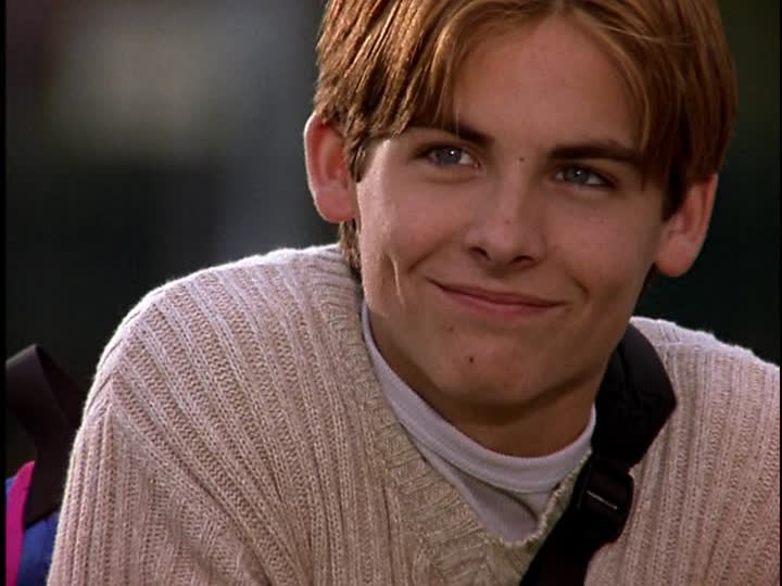 Kevin Zegers in Air Bud: World Pup