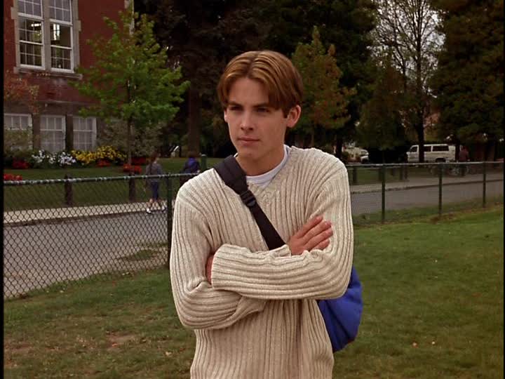 Kevin Zegers in Air Bud: World Pup