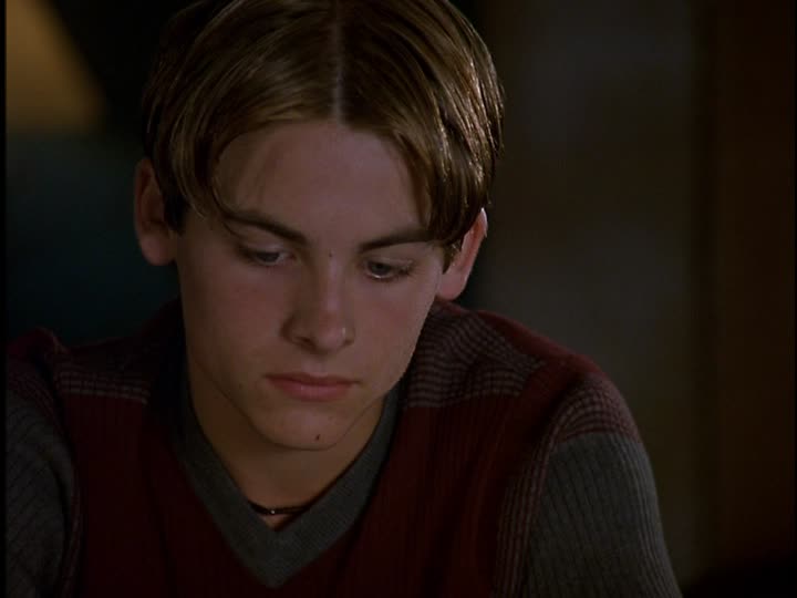 Kevin Zegers in Air Bud: World Pup