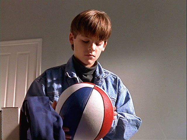 Kevin Zegers in Air Bud