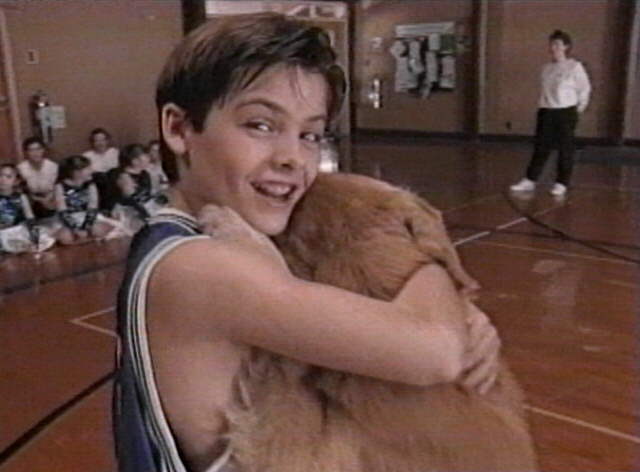 Kevin Zegers in Air Bud